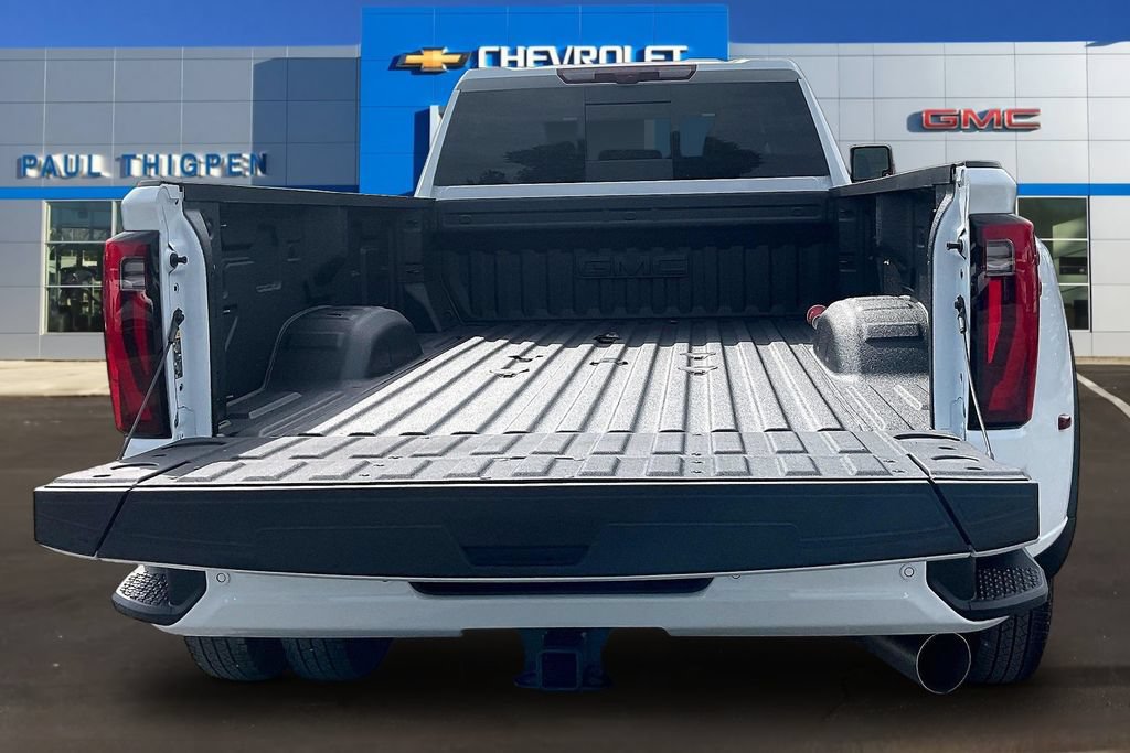 2026 GMC Sierra 3500HD Denali Ultimate - Photo 19