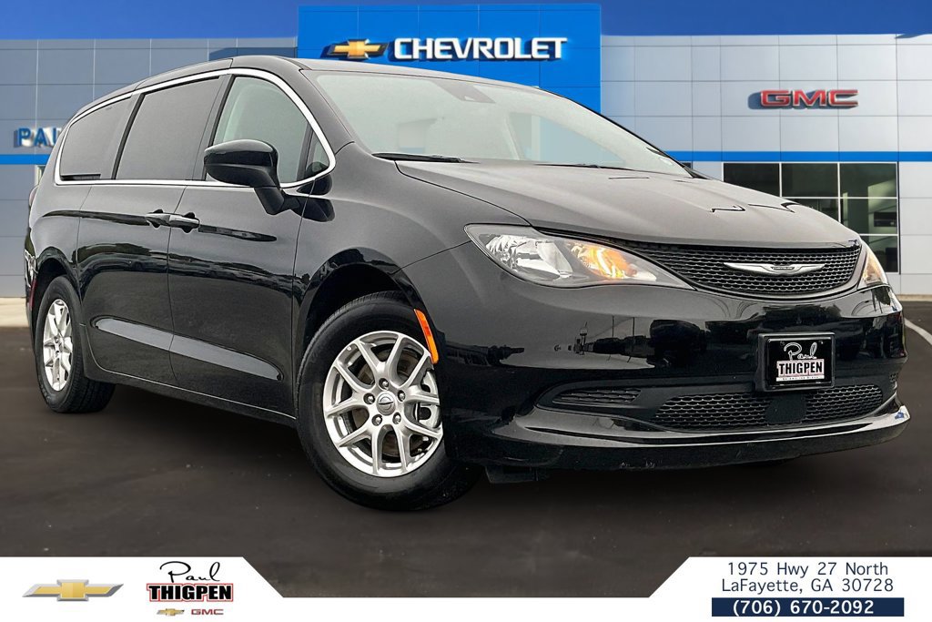 2024 Chrysler Voyager