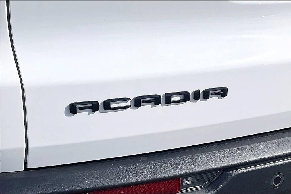 2026 GMC Acadia Elevation - Photo 12