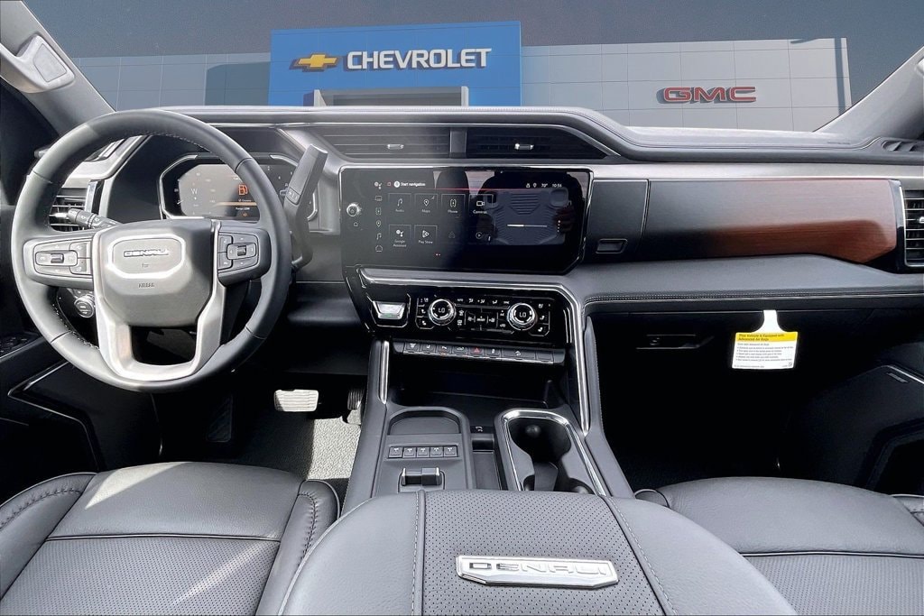 2026 GMC Sierra 2500HD Denali - Photo 6