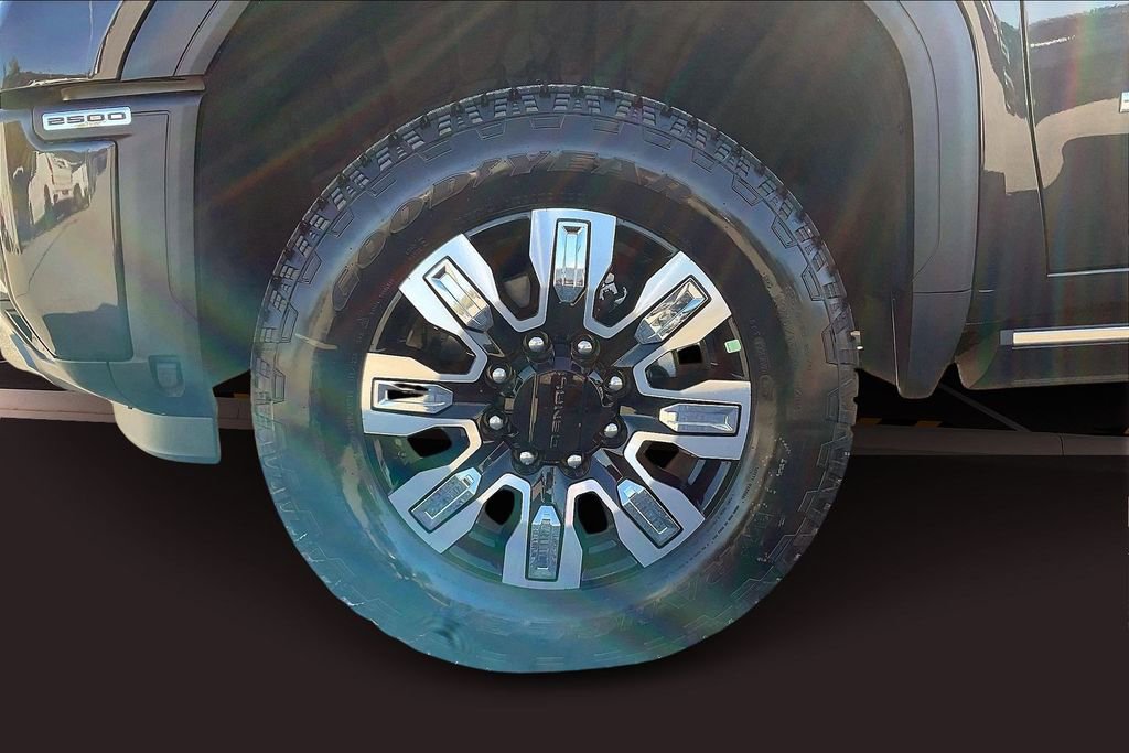 2026 GMC Sierra 2500HD Denali - Photo 11
