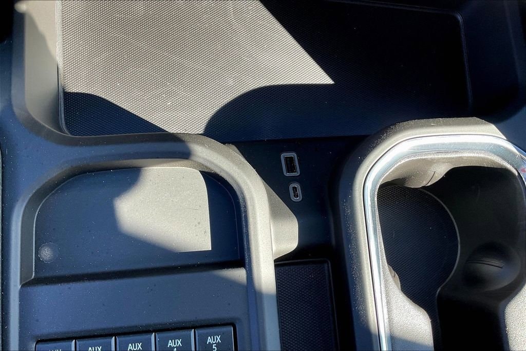 2026 GMC Sierra 2500HD Denali - Photo 23