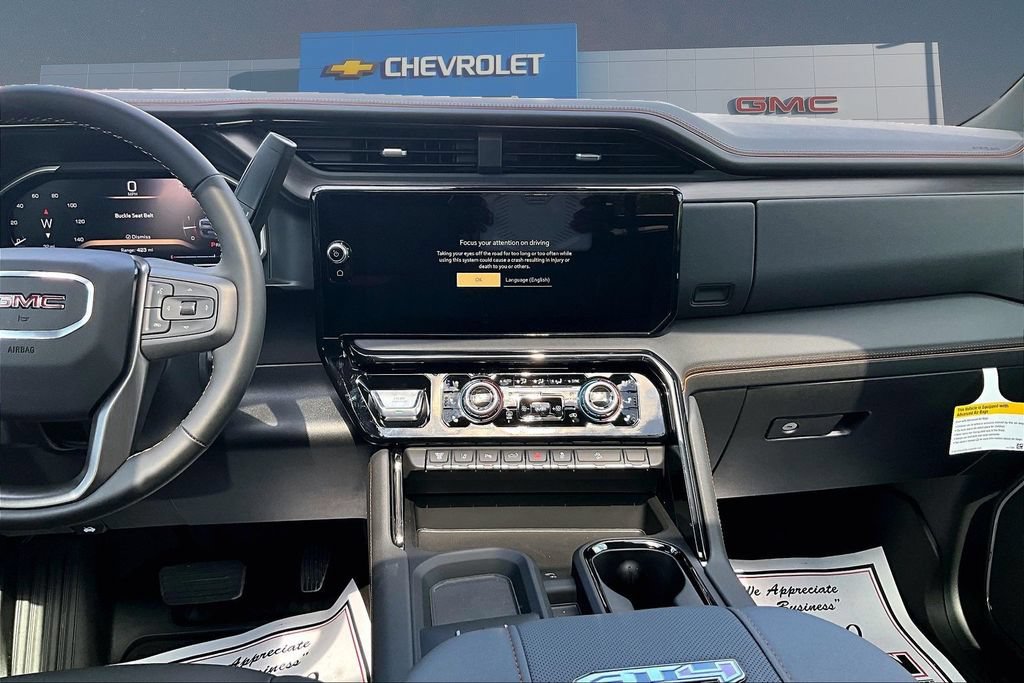 2026 GMC Sierra 2500HD AT4 - Photo 8