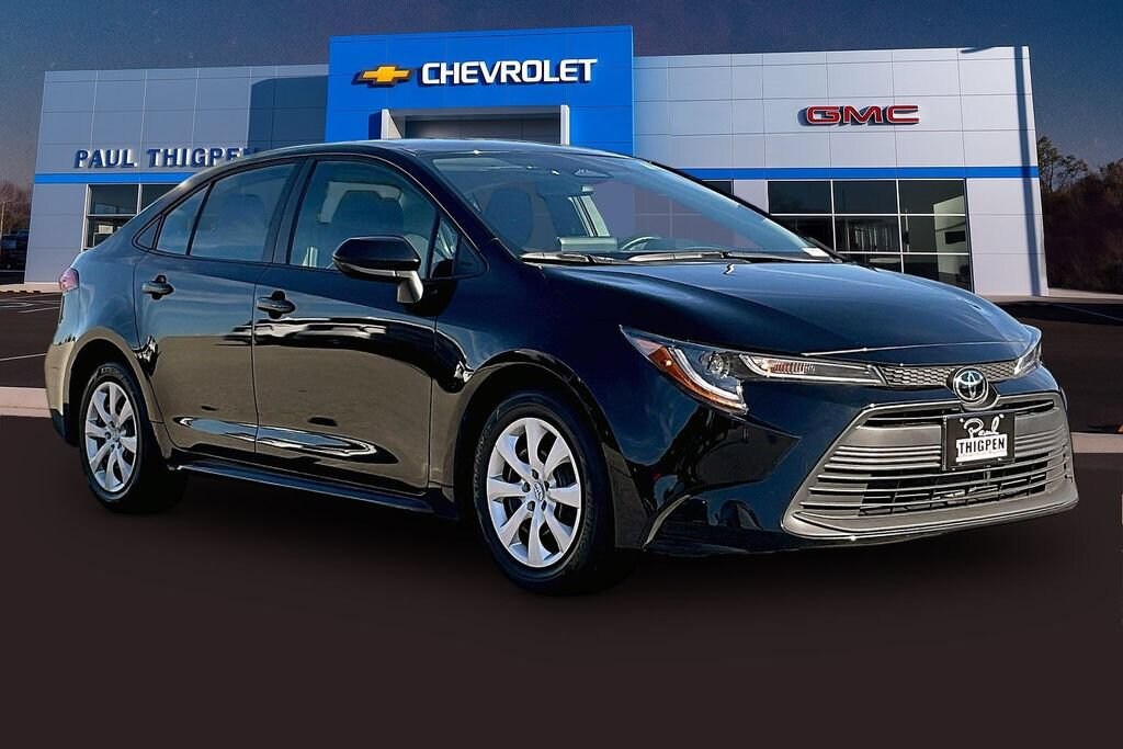 Used 2024 Toyota Corolla LE