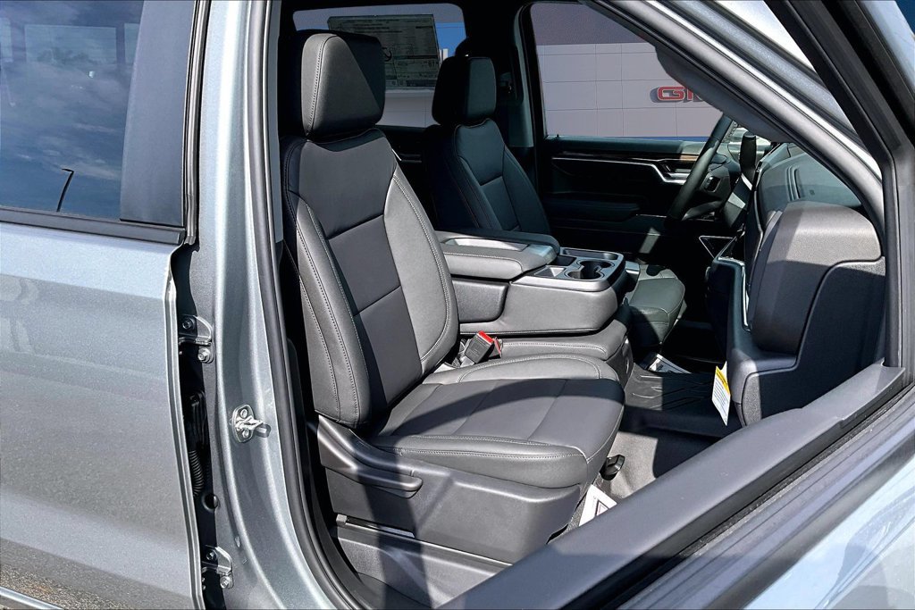 2026 Chevrolet Silverado 1500 LT - Photo 9