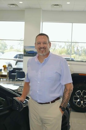 Staff member Steve Hughes from ID_74b185