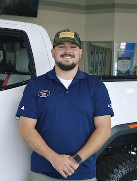 Staff member Jaxon Anderon from ID_626d32