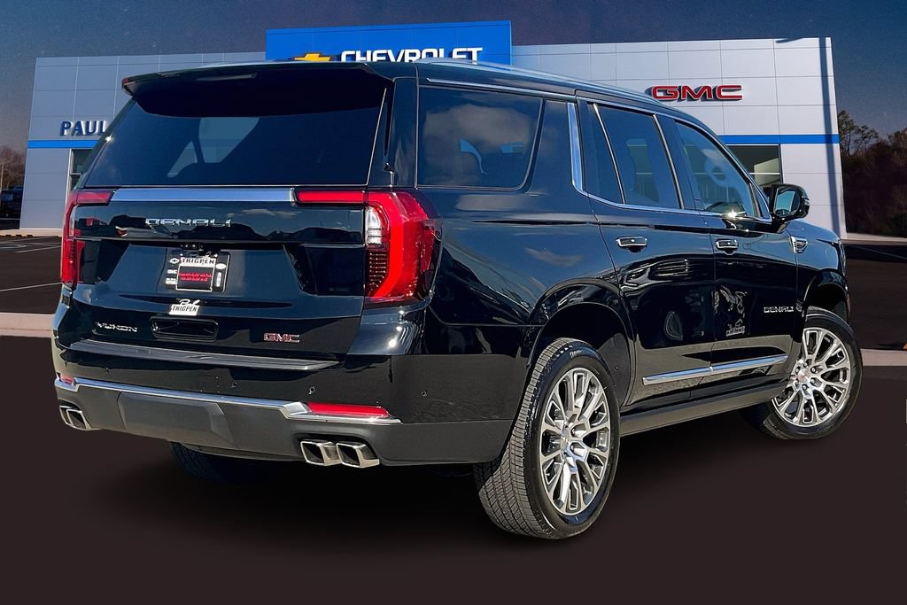 2025 GMC Yukon Denali - Photo 18