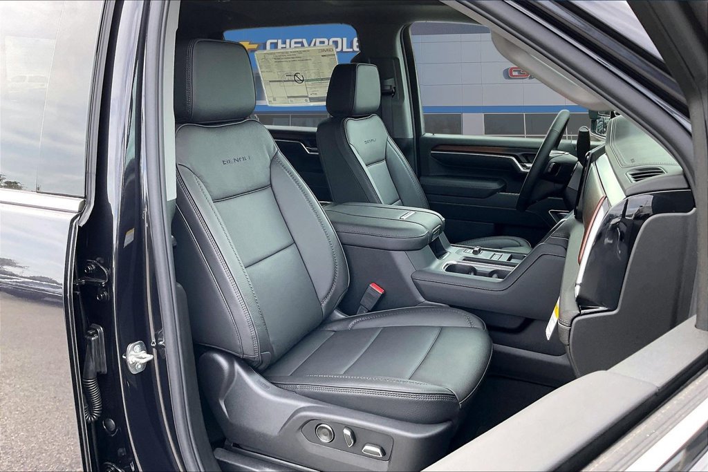 2026 GMC Sierra 2500HD Denali - Photo 9