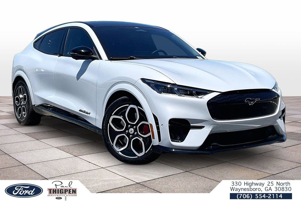 2022 Ford Mustang-Mach-e GT's photo