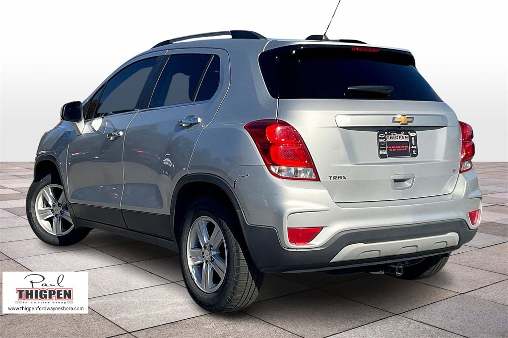 2018 Chevrolet Trax LT photo 2