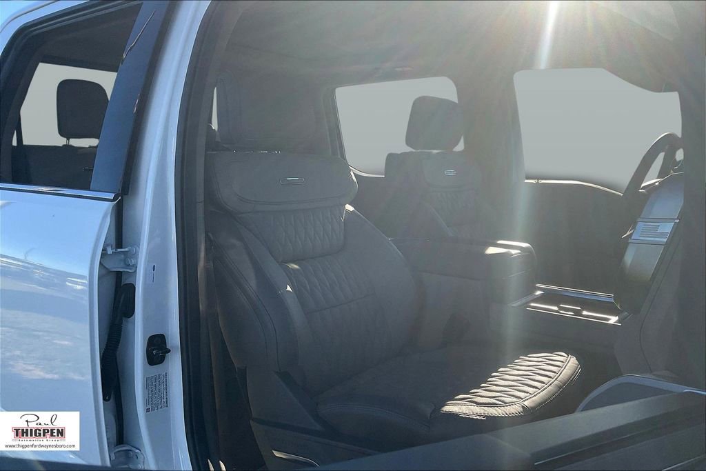 2025 Ford F-350 Super Duty Platinum - Photo 8