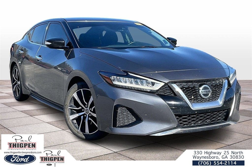 2021 Nissan Maxima SV's photo