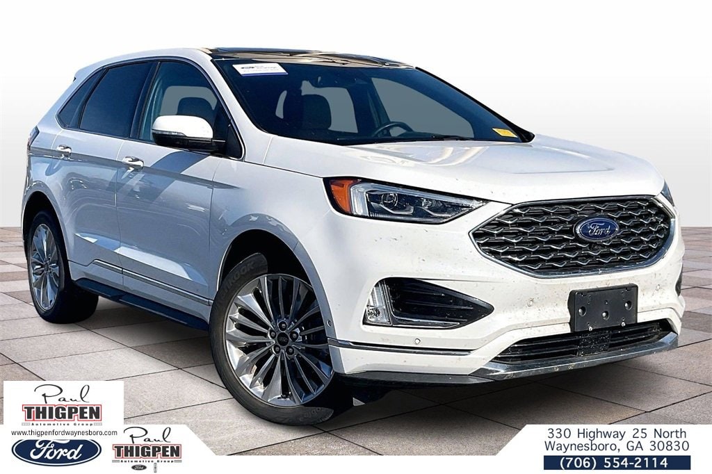 2024 Ford Edge Titanium's photo