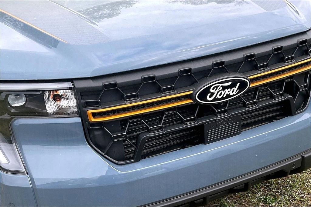 2025 Ford Maverick Tremor - Photo 9