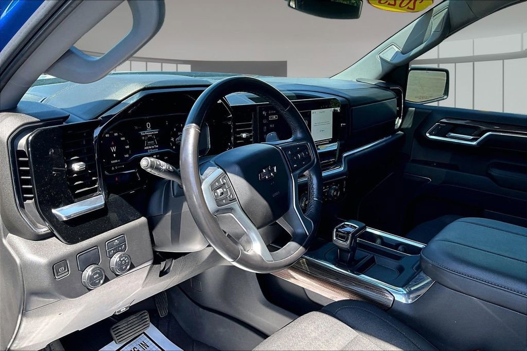 2023 Chevrolet Silverado 1500 RST - Photo 18