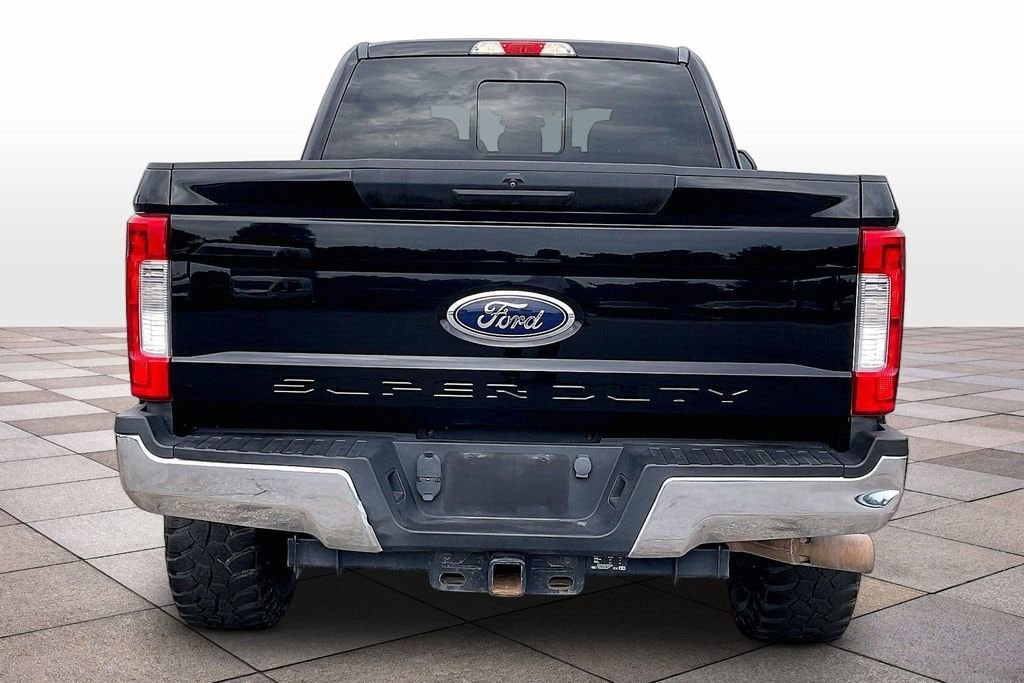 Certified 2017 Ford Super Duty F-250 SRW XLT Truck Crew Cab