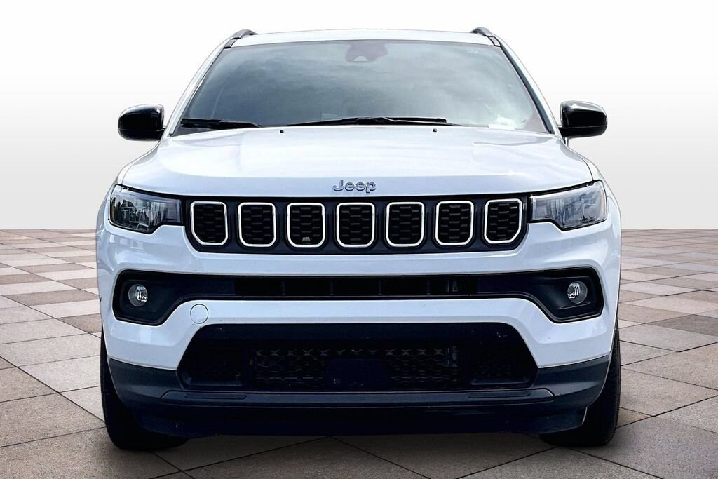 Used 2024 Jeep Compass Latitude SUV