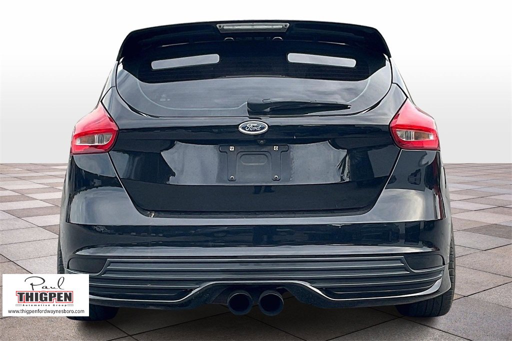 2018 Ford Focus ST photo 4