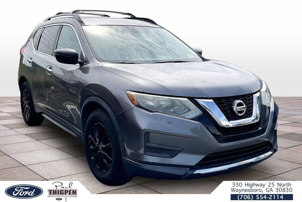 2017 Nissan Rogue SV FWD's photo