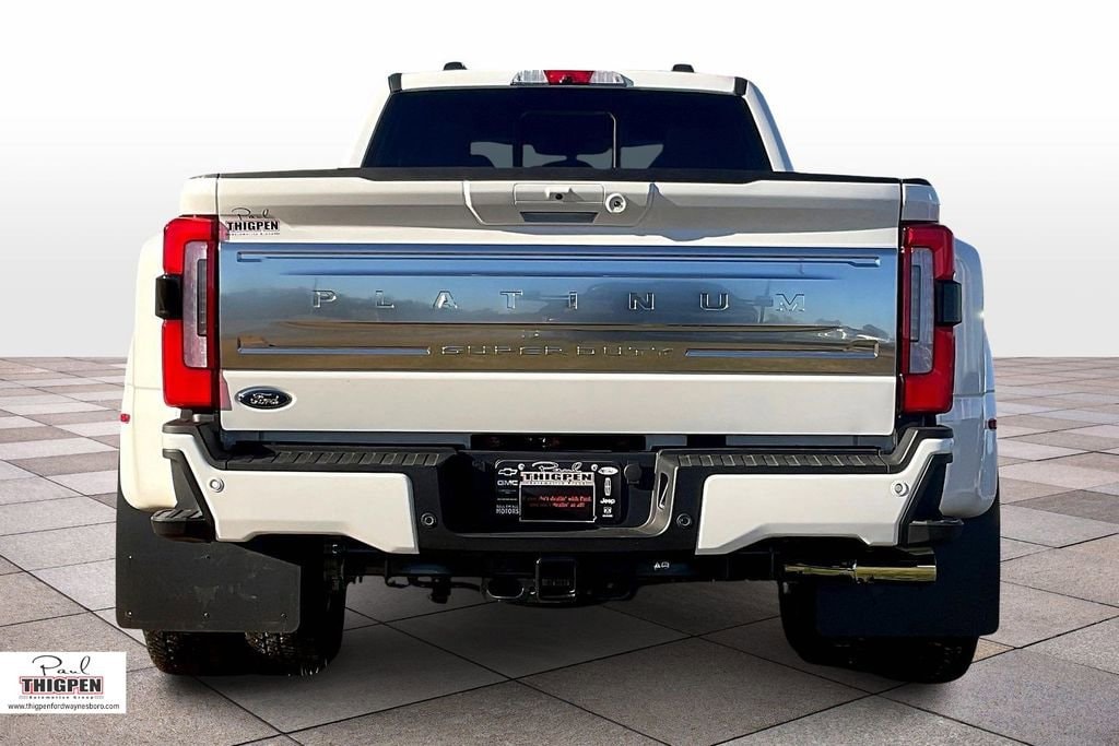 New 2025 Ford Super Duty F-350 DRW Platinum Truck Crew Cab