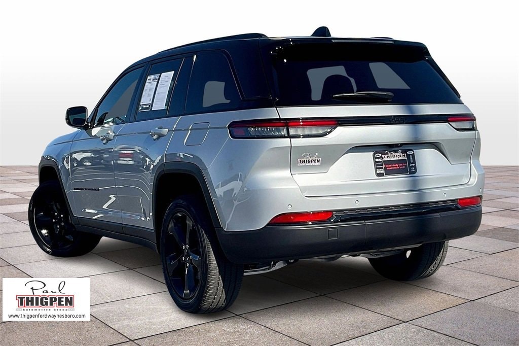 Certified 2025 Jeep Grand Cherokee Altitude SUV