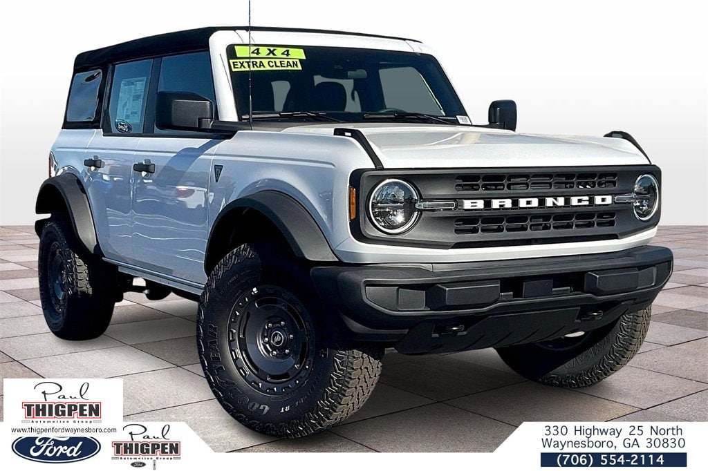 2025 Ford Bronco 4-Door Base's photo
