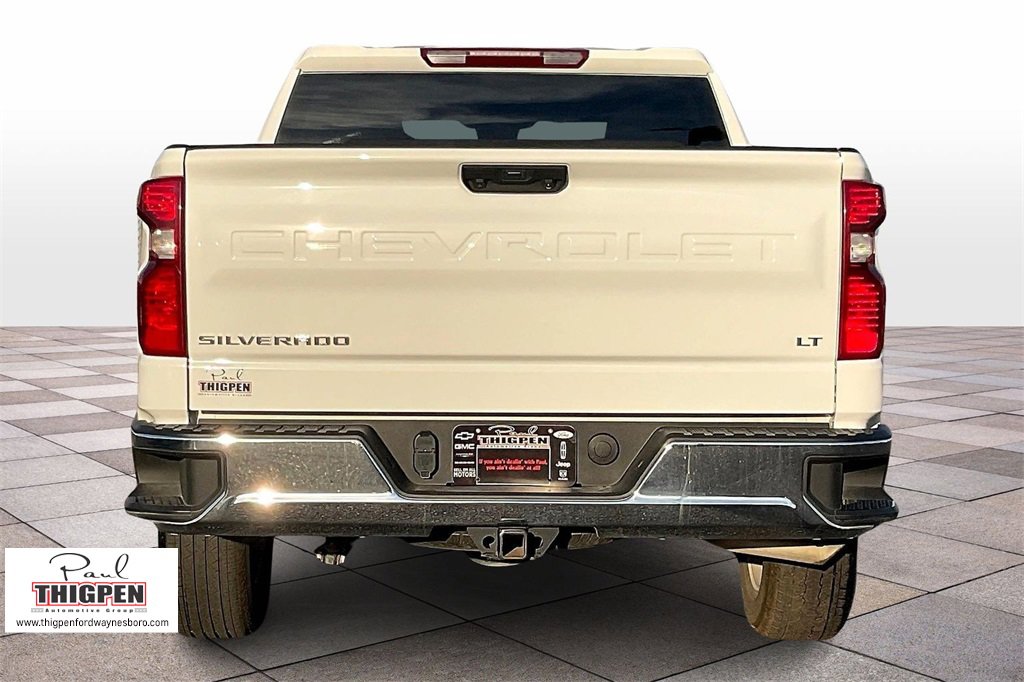 2025 Chevrolet Silverado 1500 LT photo 4