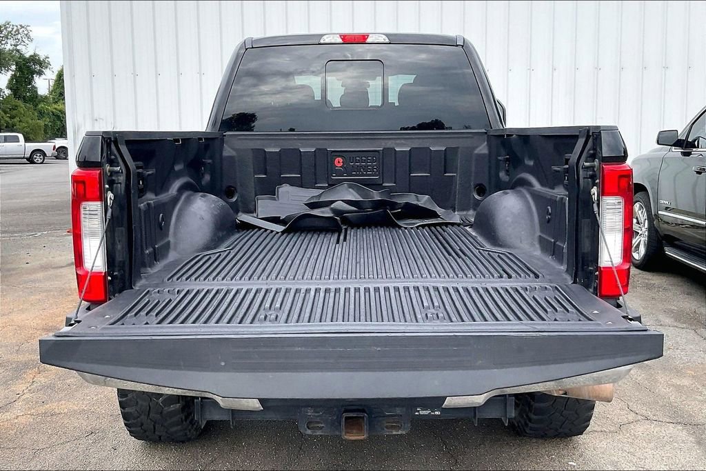 2017 Ford F-250 Super Duty XLT - Photo 15