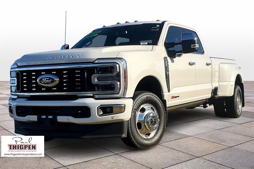 New 2025 Ford Super Duty F-350 DRW Platinum Truck Crew Cab