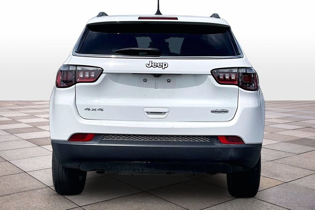 Used 2024 Jeep Compass Latitude SUV