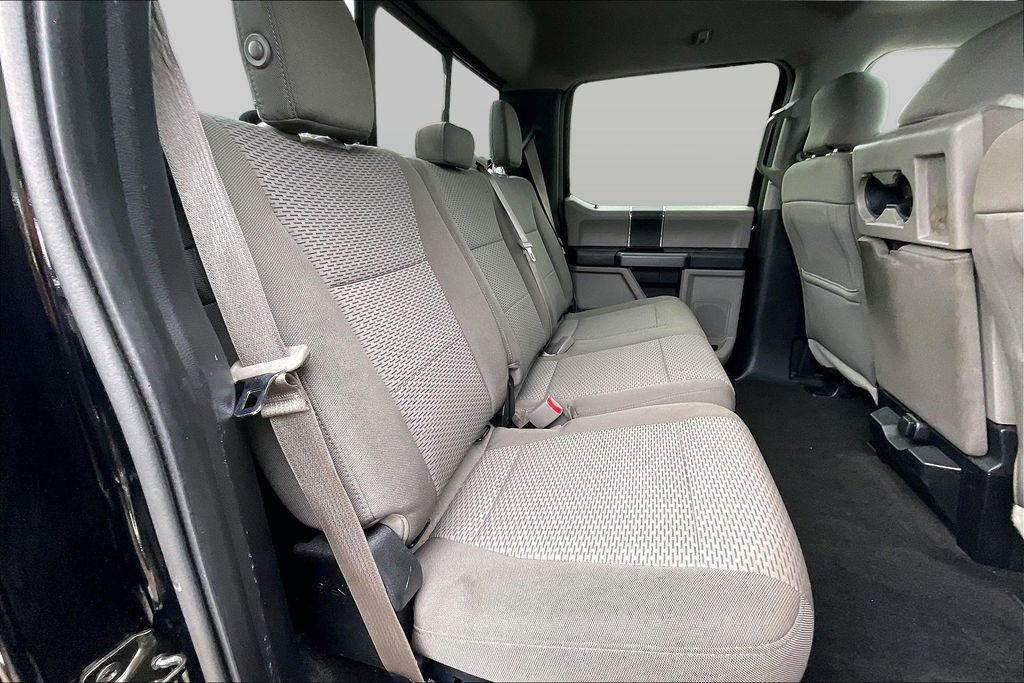 2017 Ford F-250 Super Duty XLT - Photo 25