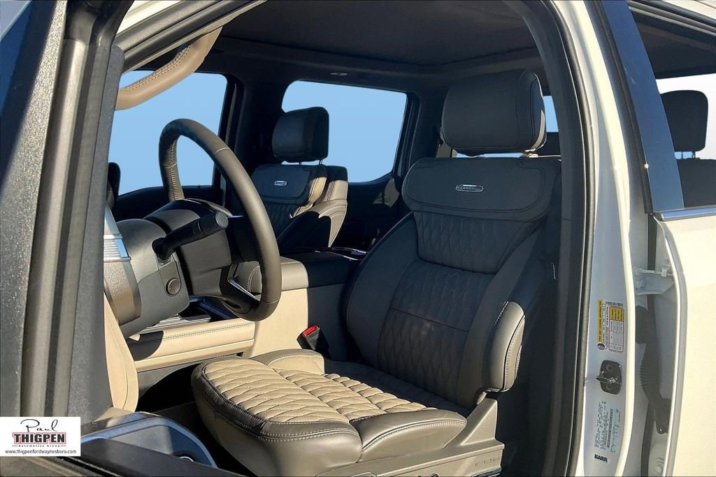 2025 Ford F-350 Super Duty Platinum - Photo 25