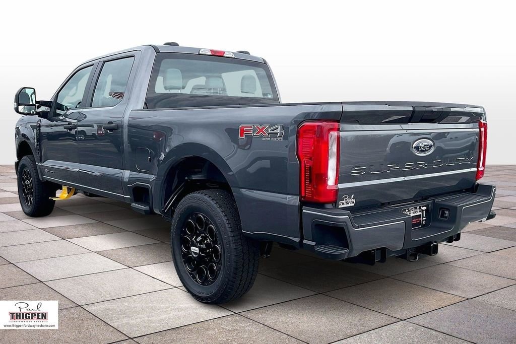 New 2026 Ford Super Duty F-250 SRW XL Truck Crew Cab