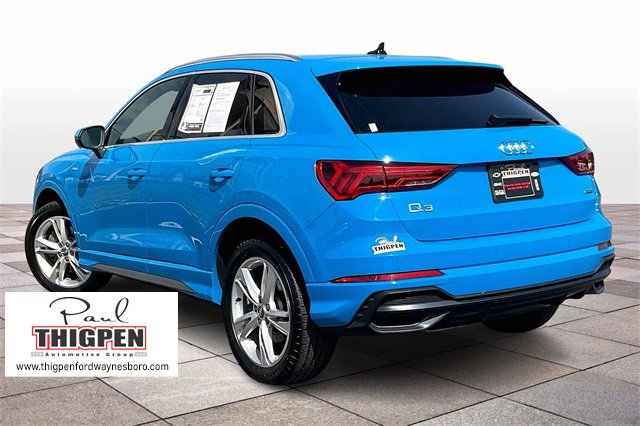 2020 Audi Q3 S line Premium Plus photo 2