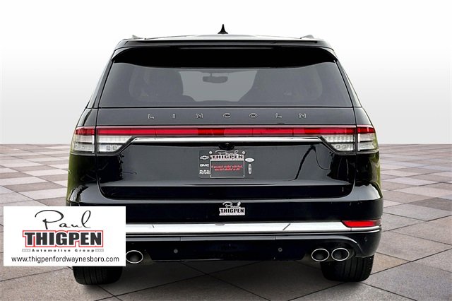 2022 Lincoln Aviator Black Label photo 3