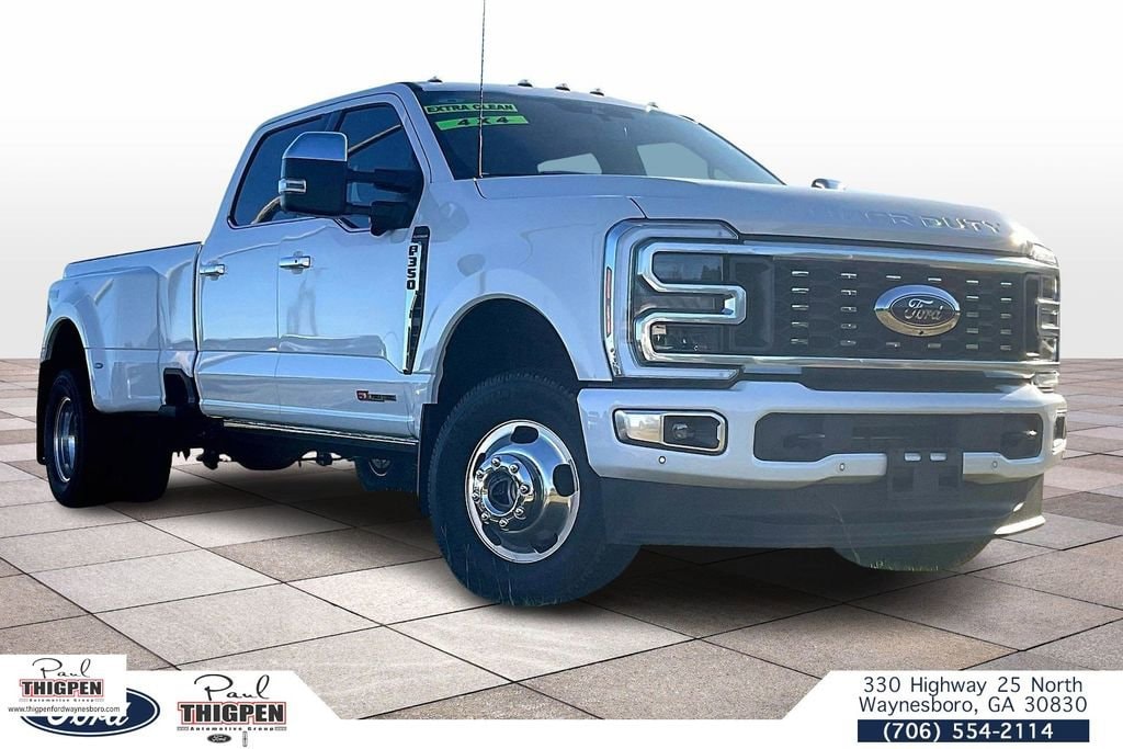 New 2025 Ford Super Duty F-350 DRW Platinum Truck Crew Cab