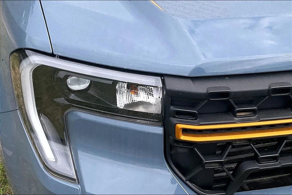 2025 Ford Maverick Tremor - Photo 8
