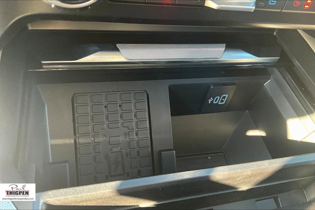 2025 Ford F-350 Super Duty Platinum - Photo 23