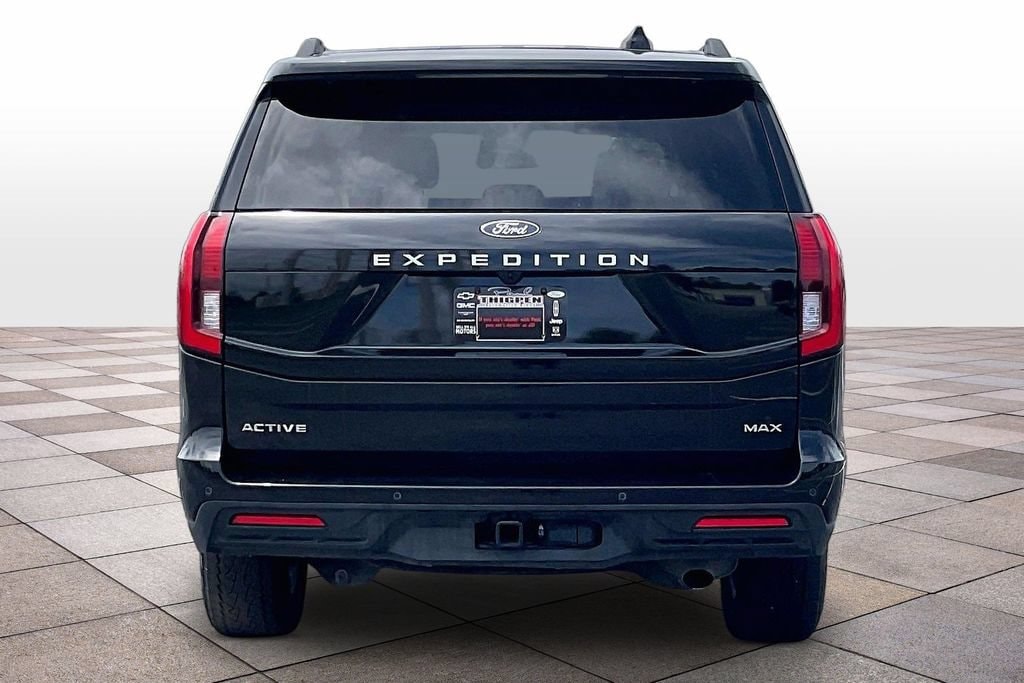 Used 2025 Ford Expedition Max Active SUV