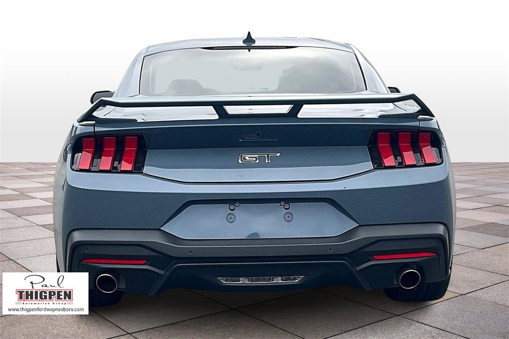 2024 Ford Mustang GT Premium photo 4