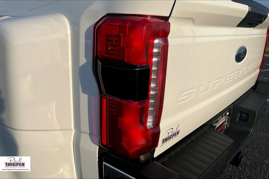 2025 Ford F-350 Super Duty XL - Photo 26