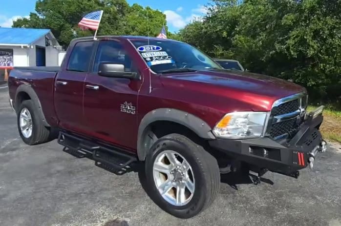 2017 RAM 1500 SLT 4x4 Quad Cab 6'4's photo