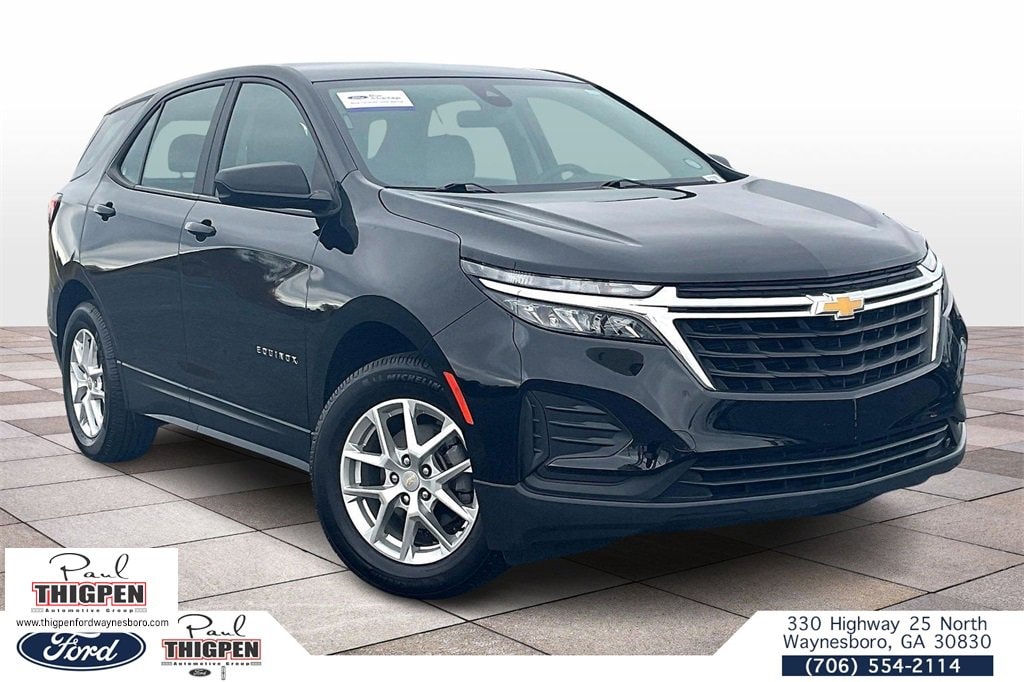 2023 Chevrolet Equinox LS's photo