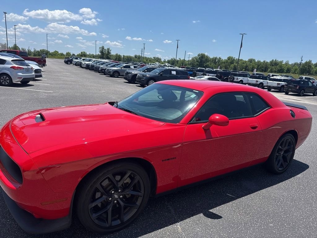 2022 Dodge Challenger R/T's photo