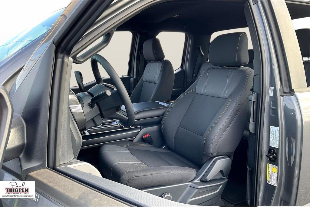 2025 Ford F-150 STX - Photo 25