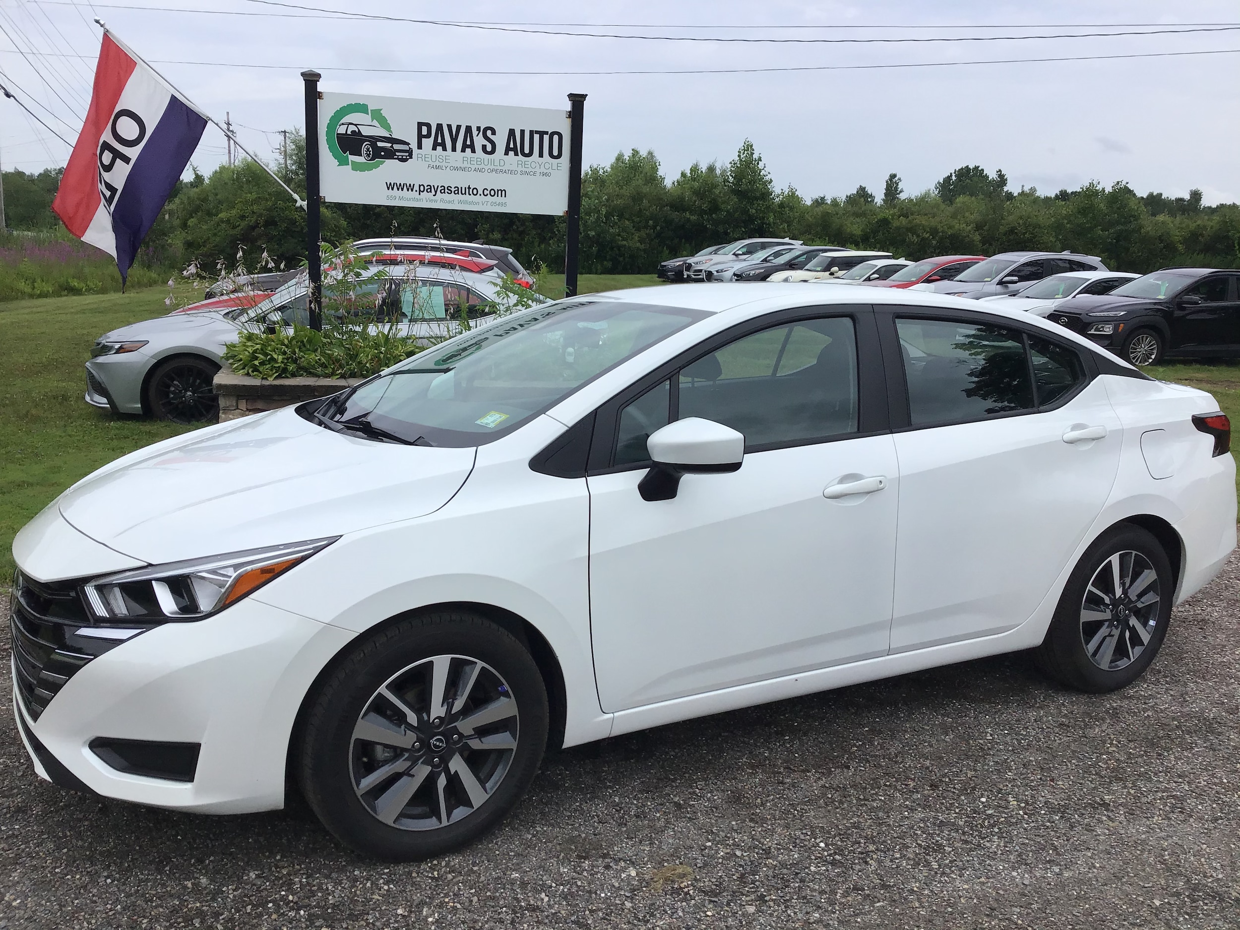 2023 Nissan Versa Sedan SV