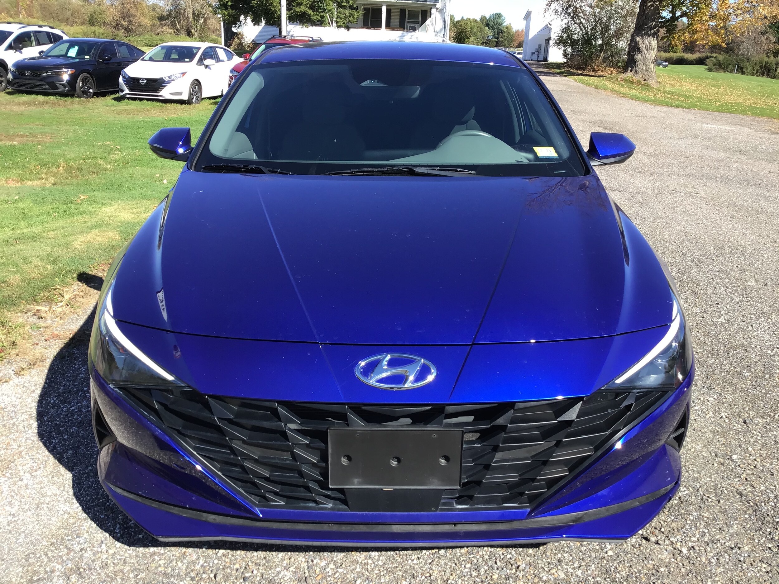 2023 Hyundai Elantra SEL Convenience photo 3