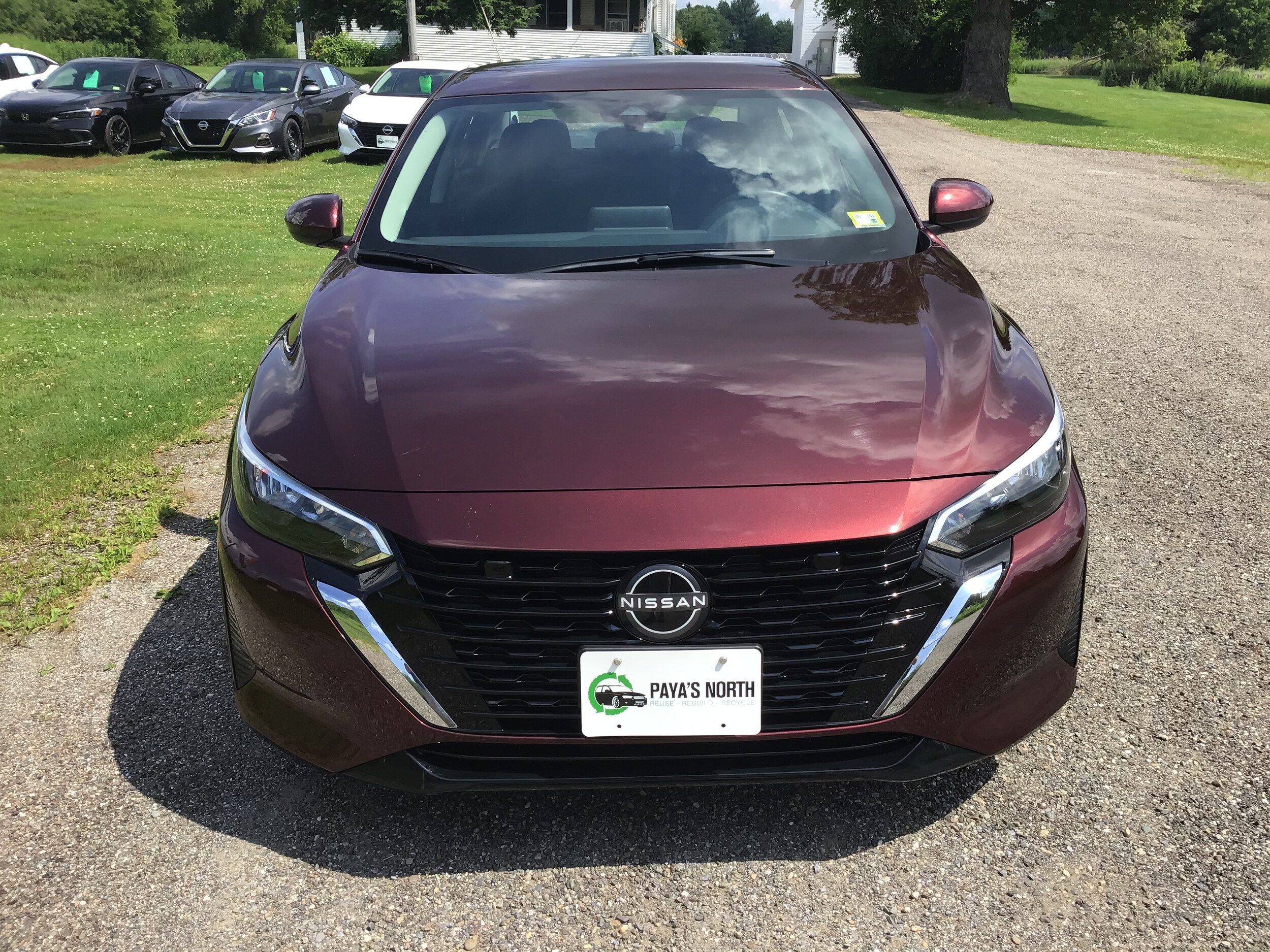 2025 Nissan Sentra SV photo 3