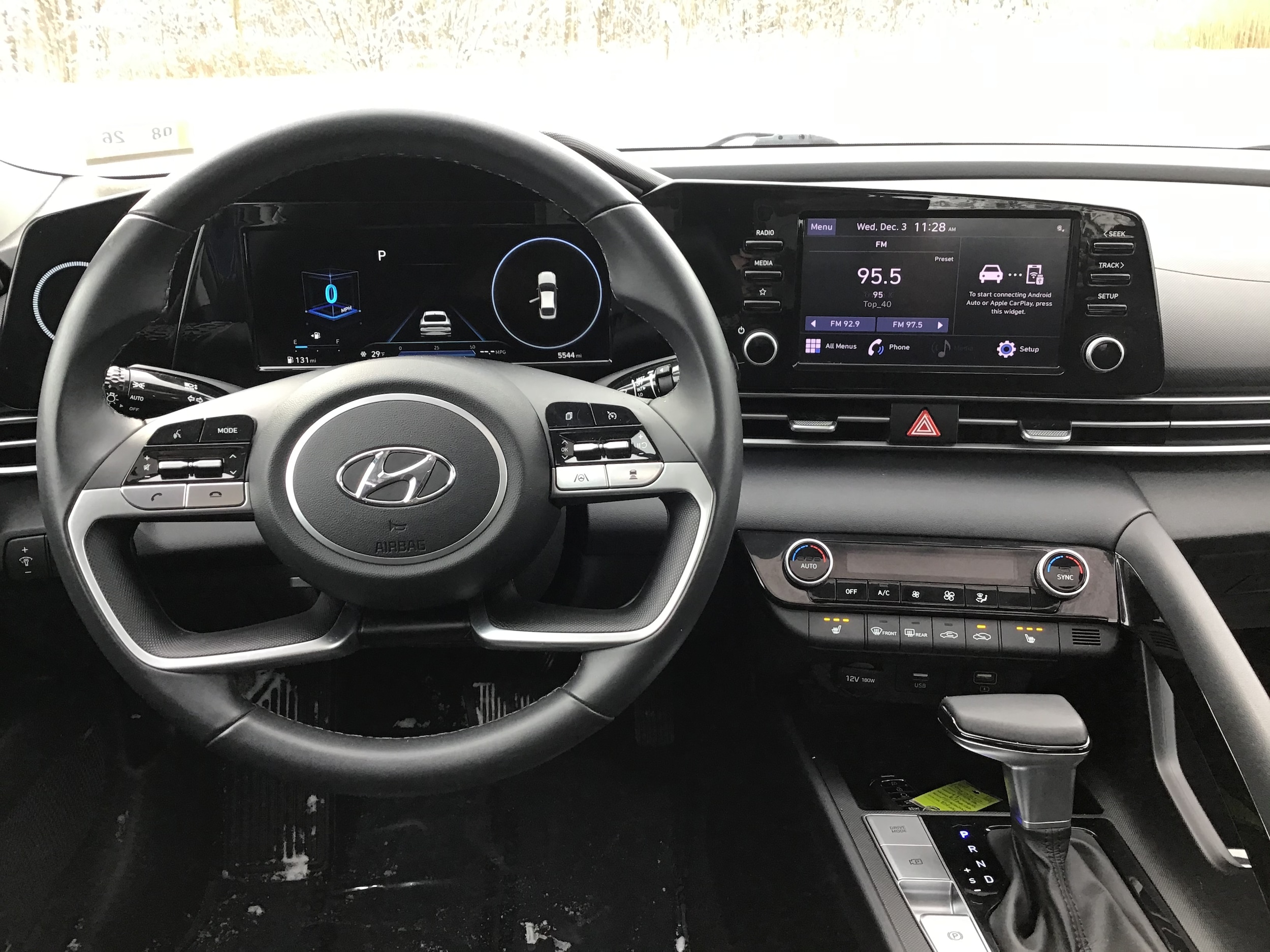 2022 Hyundai Elantra SEL - Photo 9